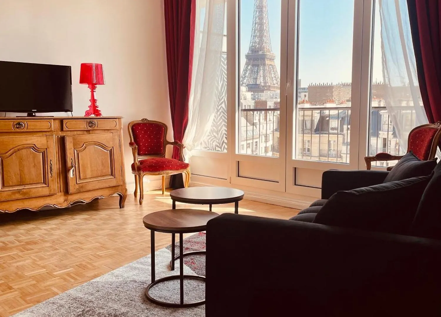 Vue Imprenable Sur La Tour Eiffeil Daire Paris Fransa