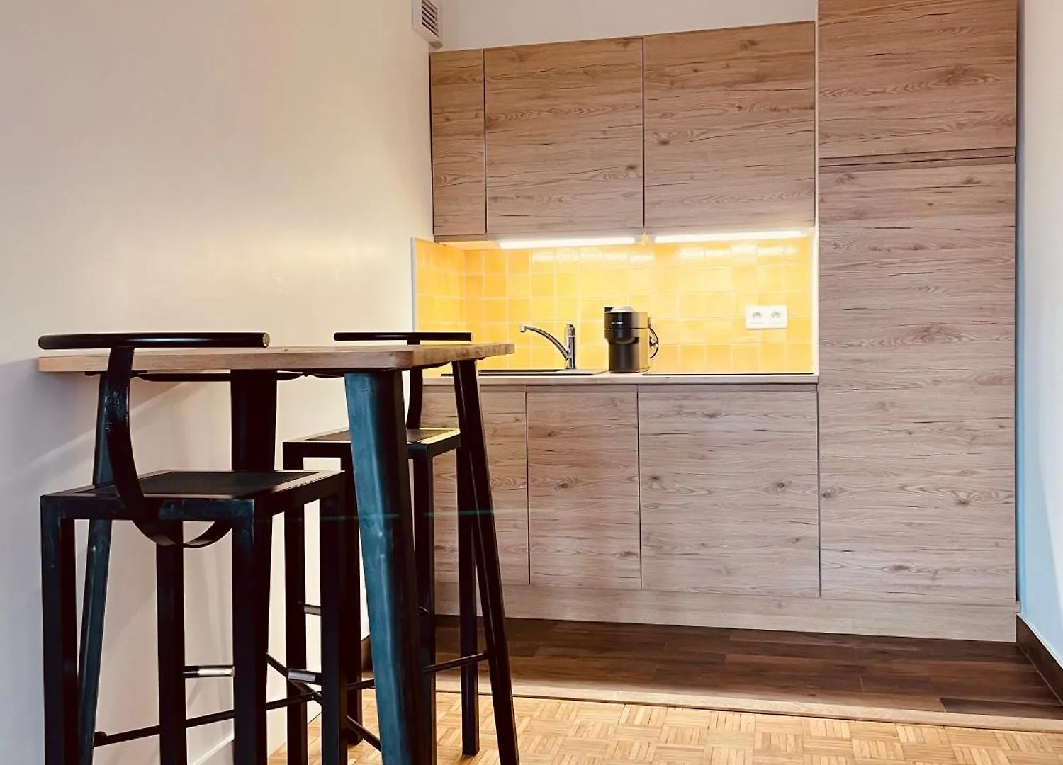 Vue Imprenable Sur La Tour Eiffeil Daire Paris Fransa
